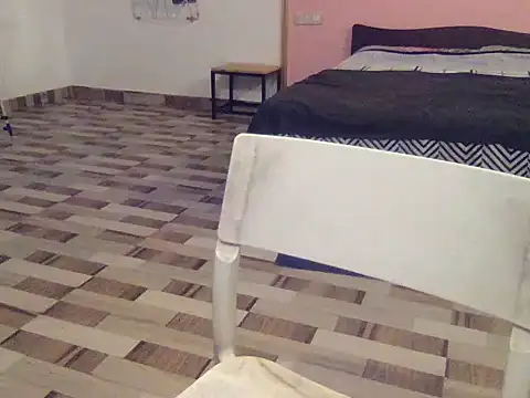 raveena hot online show from August 2026 04:31:02 PM