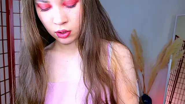 SilentLily online show from December 2025 09:31:02 PM