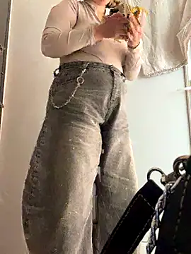 Burlesk Kate online show from November 2025 11:47:01 AM