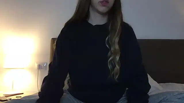 Martimartinaxx online show from March 2026 09:19:02 PM