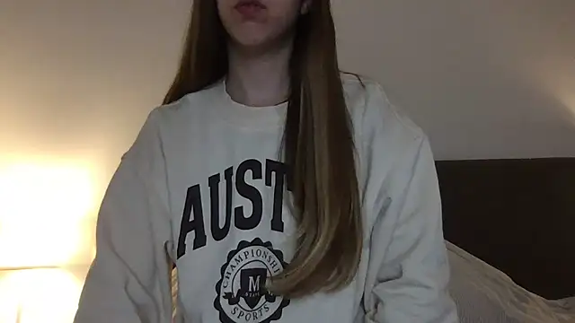 Martimartinaxx online show from March 2026 08:54:01 PM