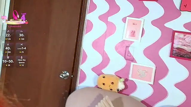 the girl with the red hai online show from February 2026 03:16:02 AM