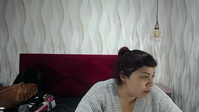 danna garza online show from January 2026 05:33:01 AM