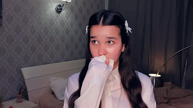 MeliaMelchiori online show from December 2025 09:43:02 PM