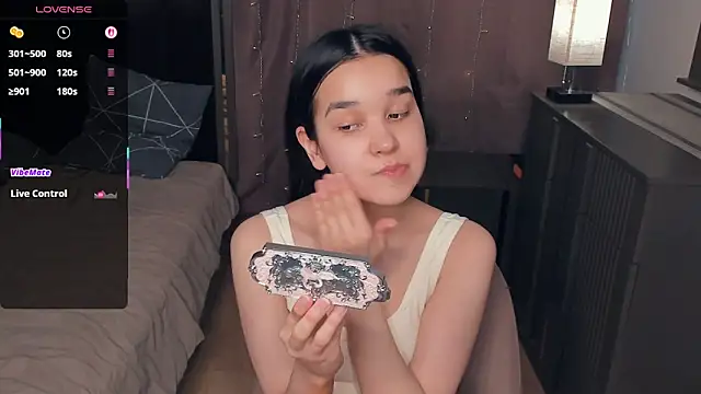 MeliaMelchiori online show from February 2026 07:23:01 AM