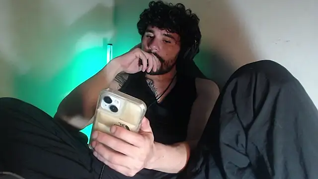 LuciferSantoryu online show from February 2026 05:16:02 AM