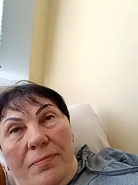 Snapshot of OliviaaSkyy chatting on April 2026 11:27:01 AM OliviaaSkyy online show from April 2026 11:27:01 AM