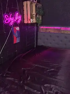 Snapshot of Shy-Ivy chatting on March 2026 10:14:02 PM Shy-Ivy online show from March 2026 10:14:02 PM