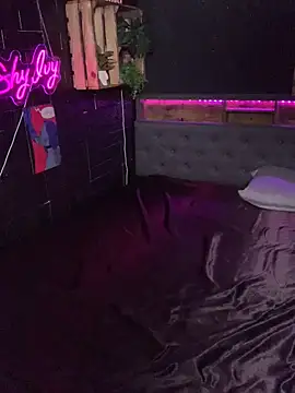 Snapshot of Shy-Ivy chatting on March 2026 10:25:02 PM Shy-Ivy online show from March 2026 10:25:02 PM