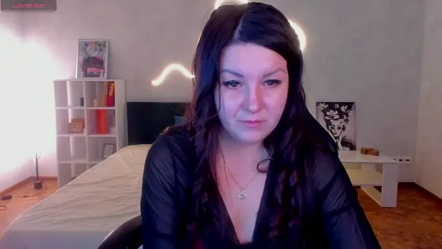 Snapshot of still__her chatting on November 2025 01:08:02 AM still her online show from November 2025 01:08:02 AM