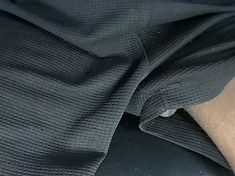 localboybbsr online show from December 2025 04:48:01 PM