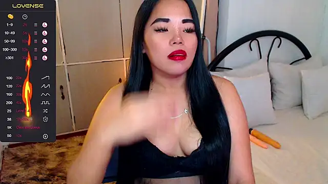 SquirtyLillyx online show from November 2025 02:34:02 AM