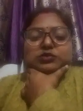Snapshot of Simran62 chatting on January 2026 05:59:01 PM Simran62 online show from January 2026 05:59:01 PM