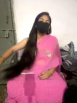 cutestpearl online show from December 2025 05:29:02 PM