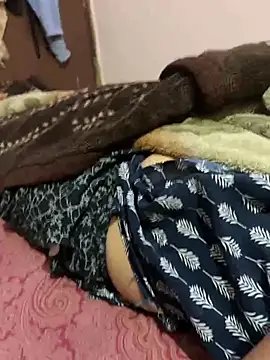 cutestpearl online show from March 2026 08:45:01 PM