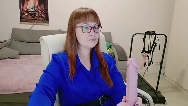 Foxy-lady online show from October 2025 06:57:02 AM