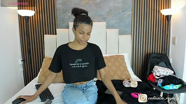 catiusca reyes 03 online show from April 2026 02:32:01 PM