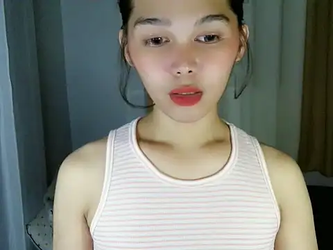 sluttyLeila online show from January 2026 01:26:01 PM