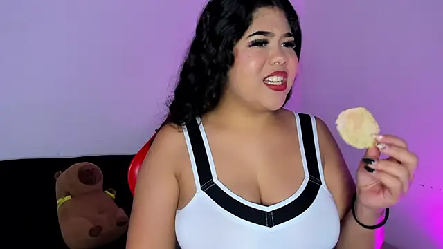 Amanda Mooree online show from December 2025 10:35:01 AM