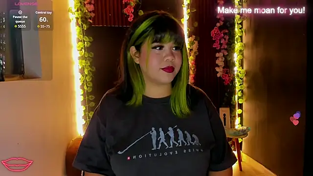 Amanda Mooree online show from June 2026 07:35:02 AM