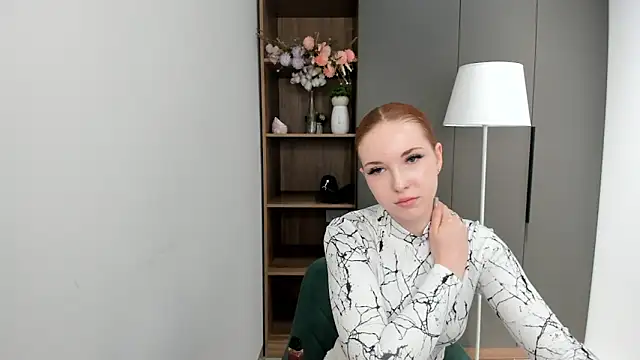 RisaScaggs online show from November 2025 09:20:02 AM