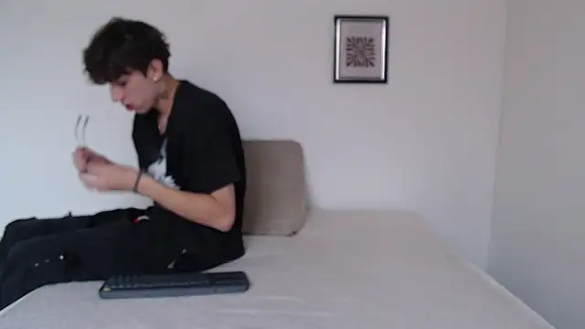 Snapshot of Dio__morningstar chatting on February 2026 01:32:02 PM Dio morningstar online show from February 2026 01:32:02 PM