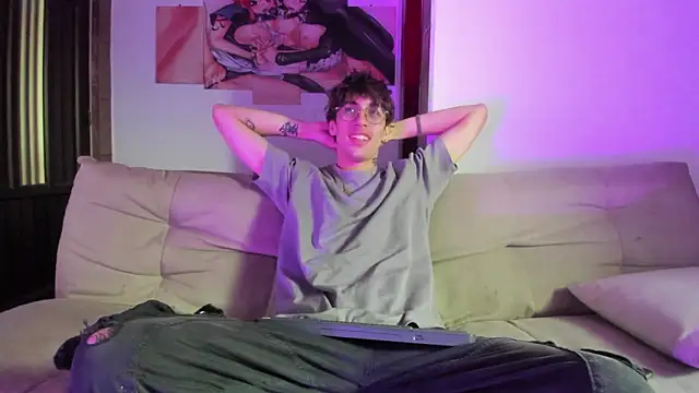 Snapshot of Dio__morningstar chatting on March 2026 12:34:01 PM Dio morningstar online show from March 2026 12:34:01 PM