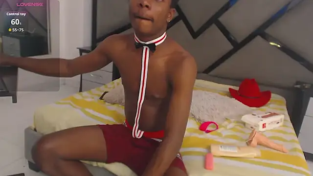 Snapshot of NoahJhonson69 chatting on December 2025 07:10:02 PM NoahJhonson69 online show from December 2025 07:10:02 PM