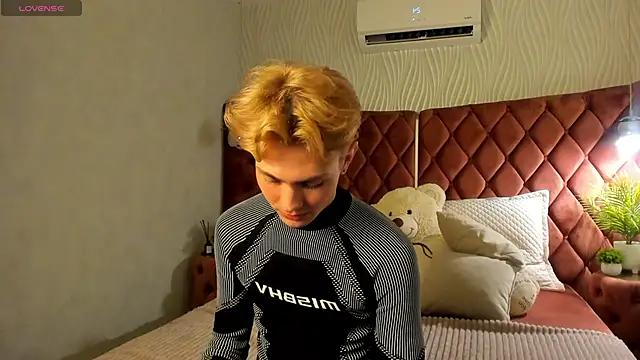 Even Vrot online show from December 2025 02:12:02 PM