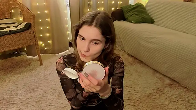 RozanneJordan online show from June 2026 05:12:02 PM