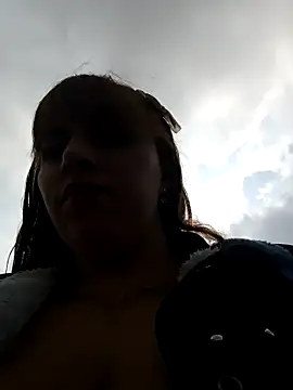 Snapshot of Juanita-30 chatting on December 2025 09:10:02 PM Juanita-30 online show from December 2025 09:10:02 PM