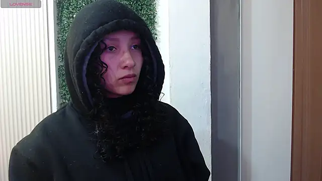 Snapshot of pettymoon1 chatting on December 2025 11:48:01 AM pettymoon1 online show from December 2025 11:48:01 AM