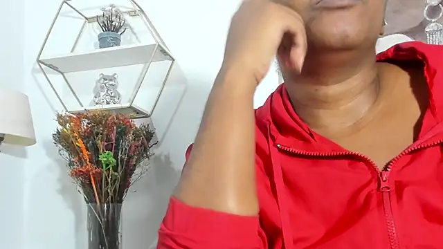 ebony cristal 1 online show from November 2025 09:19:02 AM