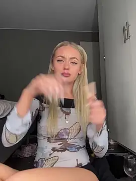 Snapshot of linafuntime chatting on November 2025 02:00:02 AM linafuntime online show from November 2025 02:00:02 AM