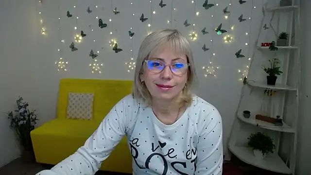 LaurenWishy online show from March 2026 06:14:01 AM