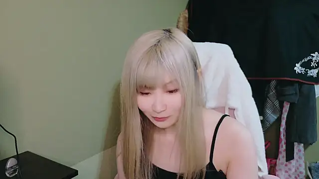 miyu0003 online show from February 2026 02:27:02 PM