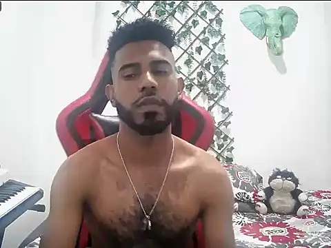 alberthot11 online show from December 2025 07:43:01 PM