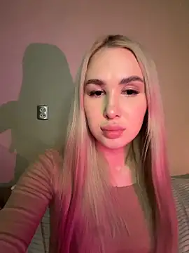 Snapshot of Miss_Alisse chatting on November 2025 06:09:02 PM Miss Alisse online show from November 2025 06:09:02 PM