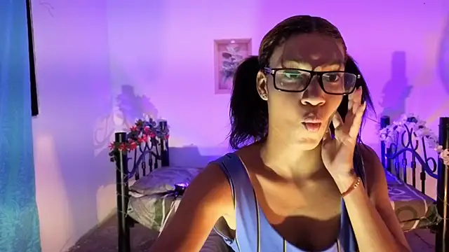 Snapshot of ginebra-n18 chatting on November 2025 03:21:02 AM ginebra-n18 online show from November 2025 03:21:02 AM