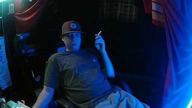 Snapshot of Bowerboi chatting on December 2025 08:39:01 PM Bowerboi online show from December 2025 08:39:01 PM