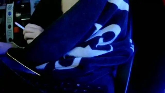 Snapshot of Bowerboi chatting on December 2025 02:36:02 PM Bowerboi online show from December 2025 02:36:02 PM