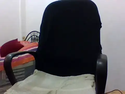 Snapshot of TricksySL chatting on February 2026 04:03:02 PM TricksySL online show from February 2026 04:03:02 PM