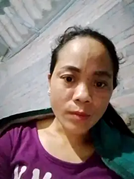 Snapshot of bela-hayes chatting on December 2025 11:10:01 PM bela-hayes online show from December 2025 11:10:01 PM