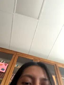 Snapshot of jadeeguti chatting on November 2025 11:10:02 AM jadeeguti online show from November 2025 11:10:02 AM