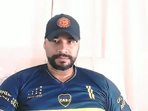 Snapshot of musclehetero chatting on February 2026 05:26:02 AM musclehetero online show from February 2026 05:26:02 AM