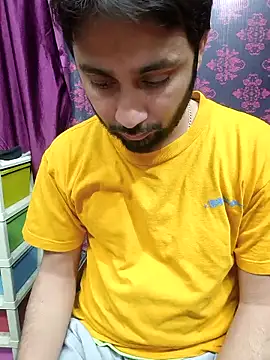 Cute Lucky online show from January 2026 09:13:01 AM