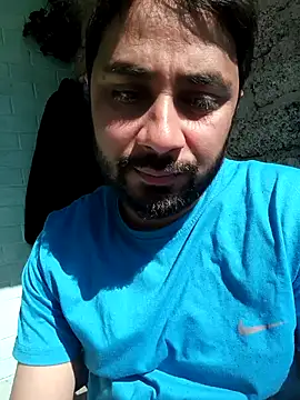 Cute Lucky online show from February 2026 05:37:01 AM