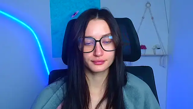 Stella XO online show from February 2026 06:43:02 AM