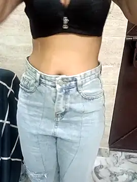 pure beauty03 online show from May 2026 06:08:01 AM