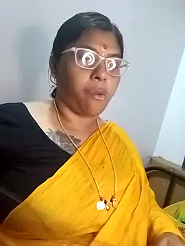 Riya-mallus online show from December 2025 04:02:02 PM